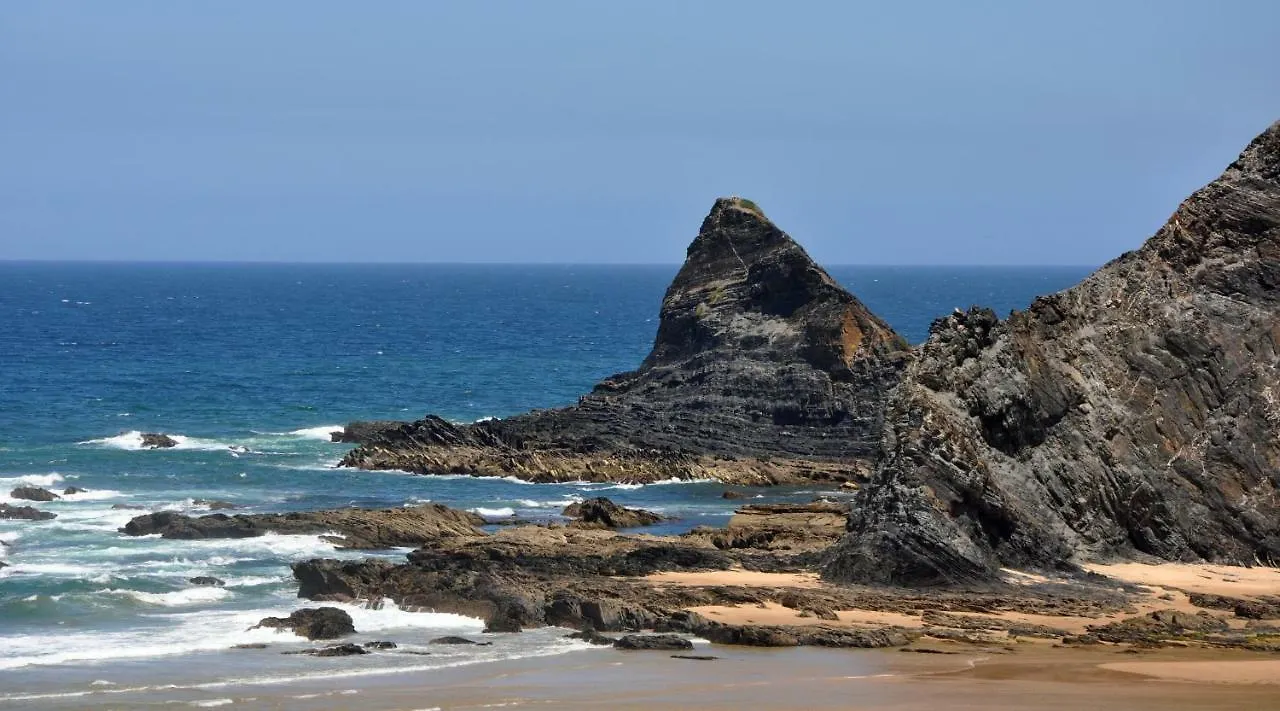 Holiday home Casa Vila Adentro. Old Town Traditional House Aljezur